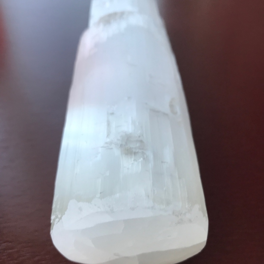 Genuine Selenite tower w/ light stand - 7 inch - Picture 6 of 9